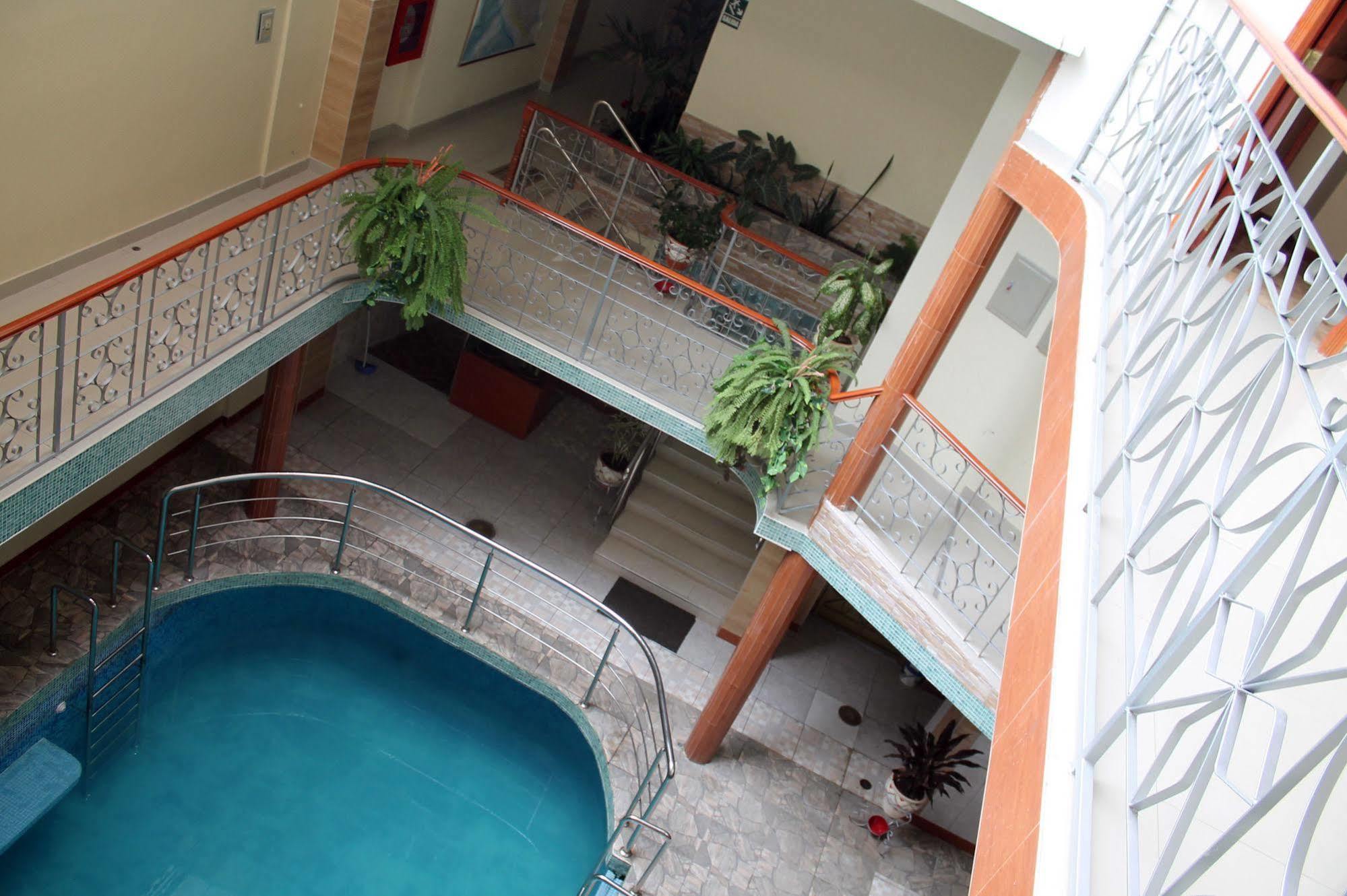 איקיטוס Hotel Ventura Isabel מראה חיצוני תמונה